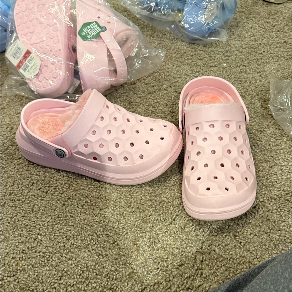 Cozy Pink Kids Slippers with Fleece Lining